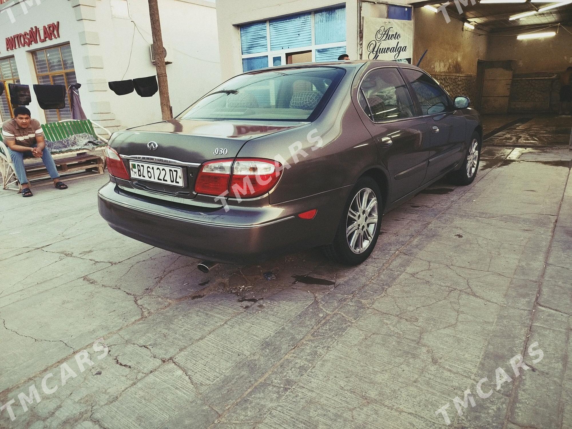 Infiniti I30 2000 - 100 000 TMT - Gurbansoltan Eje - img 2
