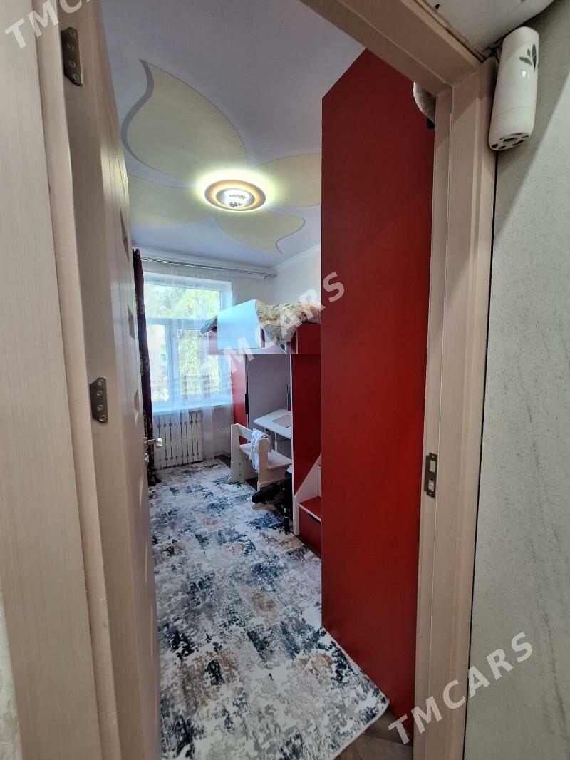 9 мкр 4 комната продаётся - Aşgabat - img 10