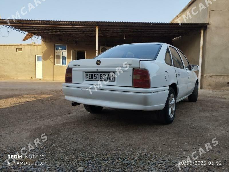 Opel Vectra 1990 - 30 000 TMT - Tejen - img 6