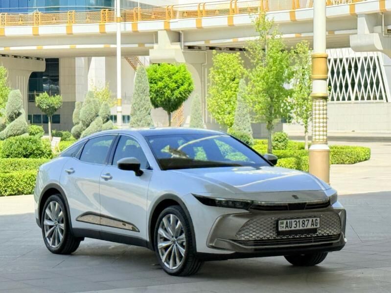 Toyota Crown 2023 - 760 500 TMT - Ашхабад - img 6
