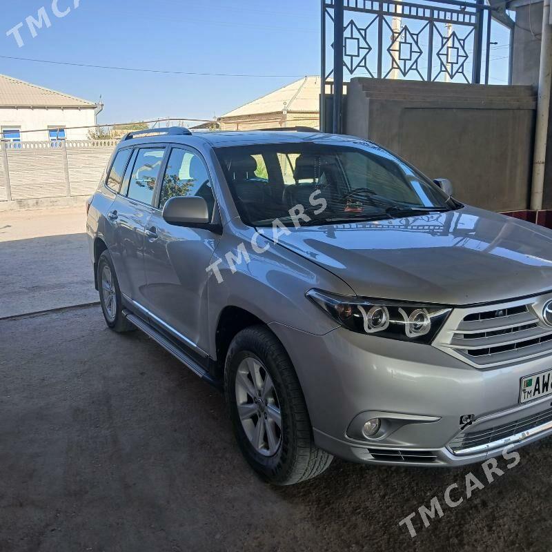 Toyota Highlander 2011 - 270 000 TMT - Мургап - img 4
