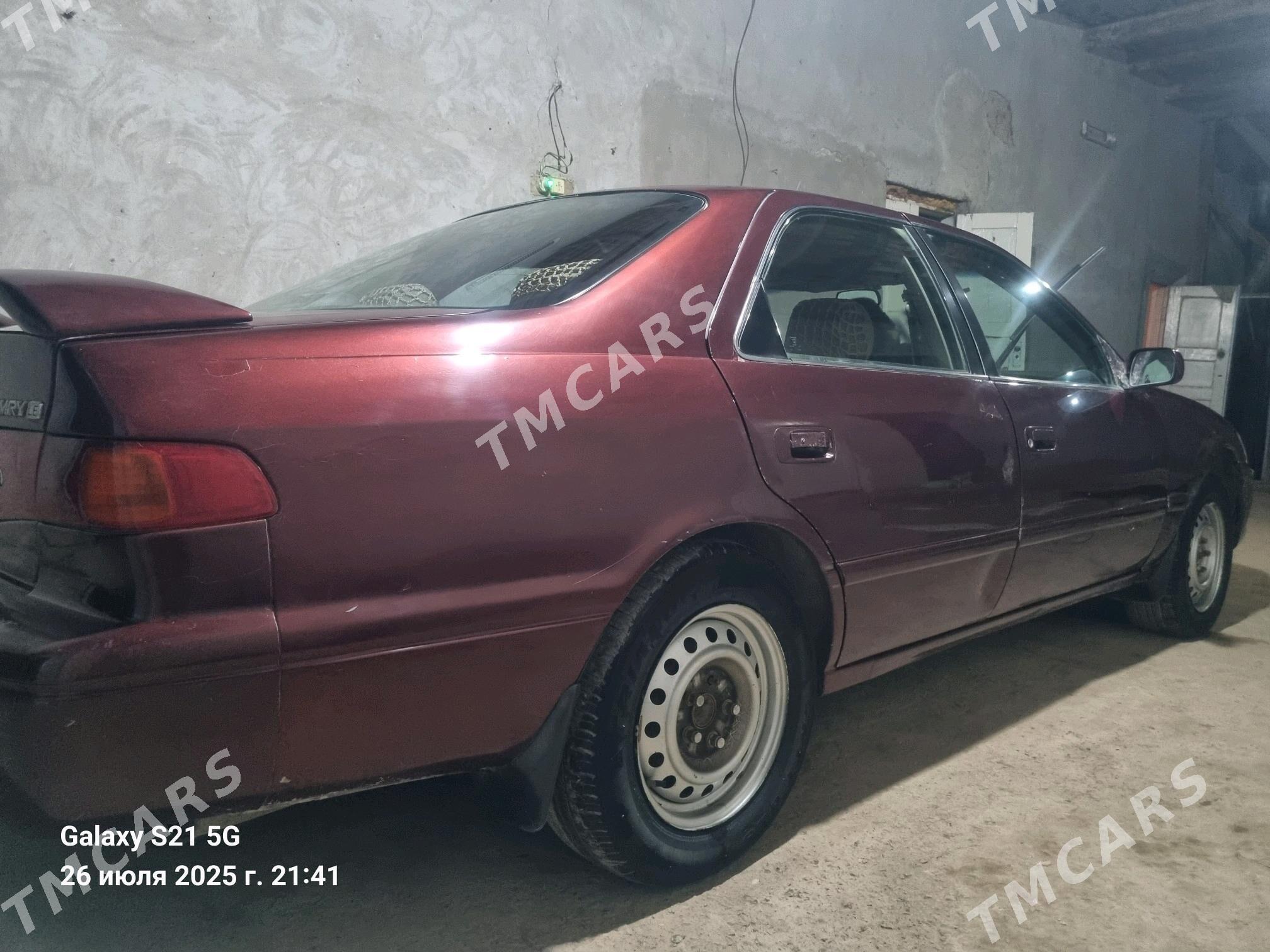 Toyota Camry 1999 - 116 000 TMT - Гурбансолтан Едже - img 4