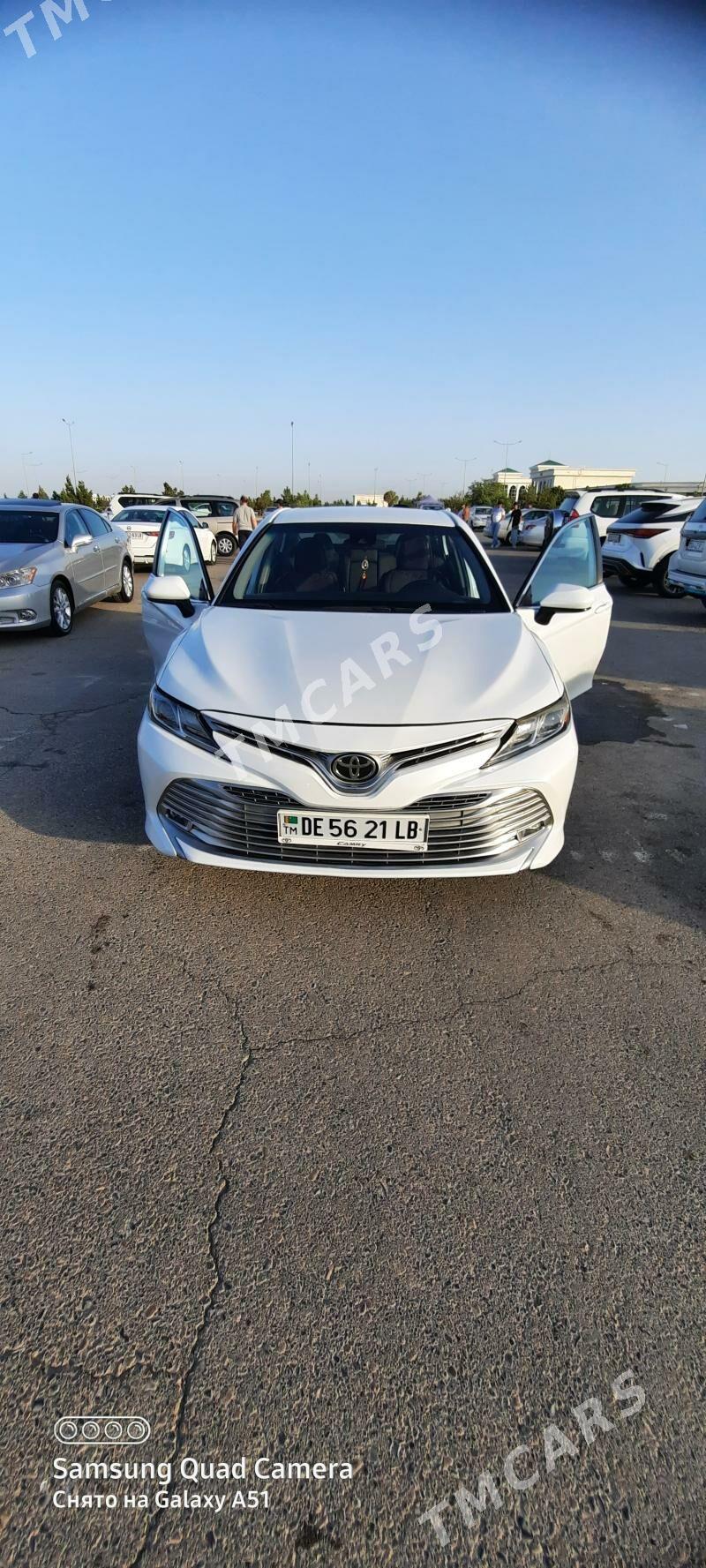 Toyota Camry 2020 - 300 000 TMT - Дянев - img 6