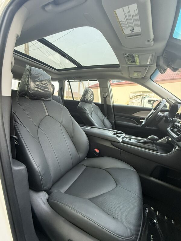 Toyota Highlander 2024 - 900 000 TMT - Ашхабад - img 8
