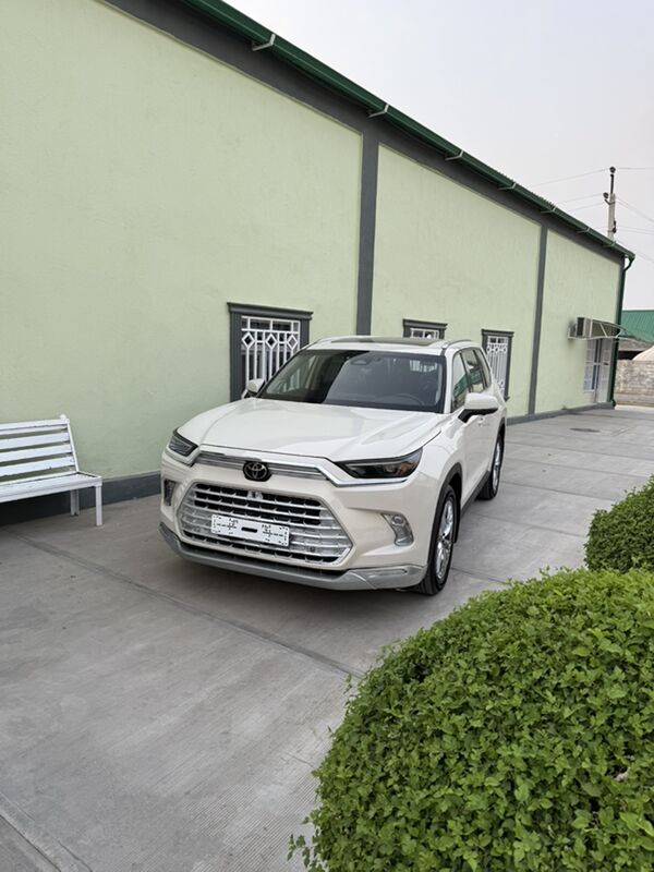 Toyota Highlander 2024 - 900 000 TMT - Ашхабад - img 2