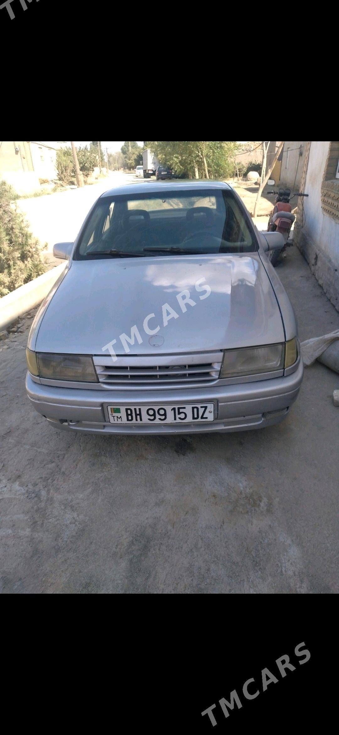 Opel Vectra 1990 - 30 000 TMT - Gurbansoltan Eje - img 2