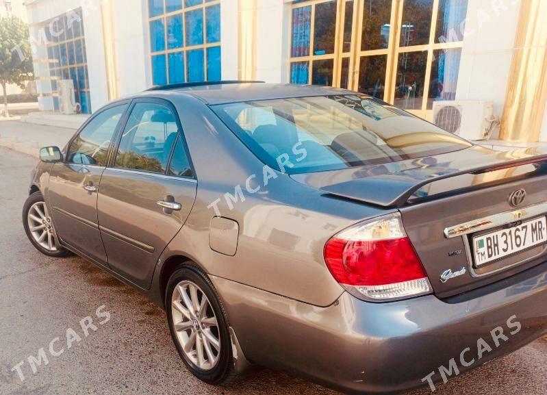 Toyota Camry 2005 - 165 000 TMT - Мары - img 5