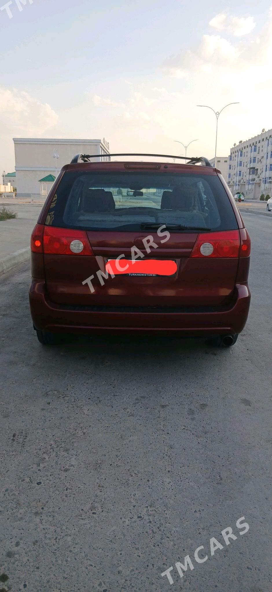 Toyota Sienna 2008 - 250 000 TMT - Туркменабат - img 2