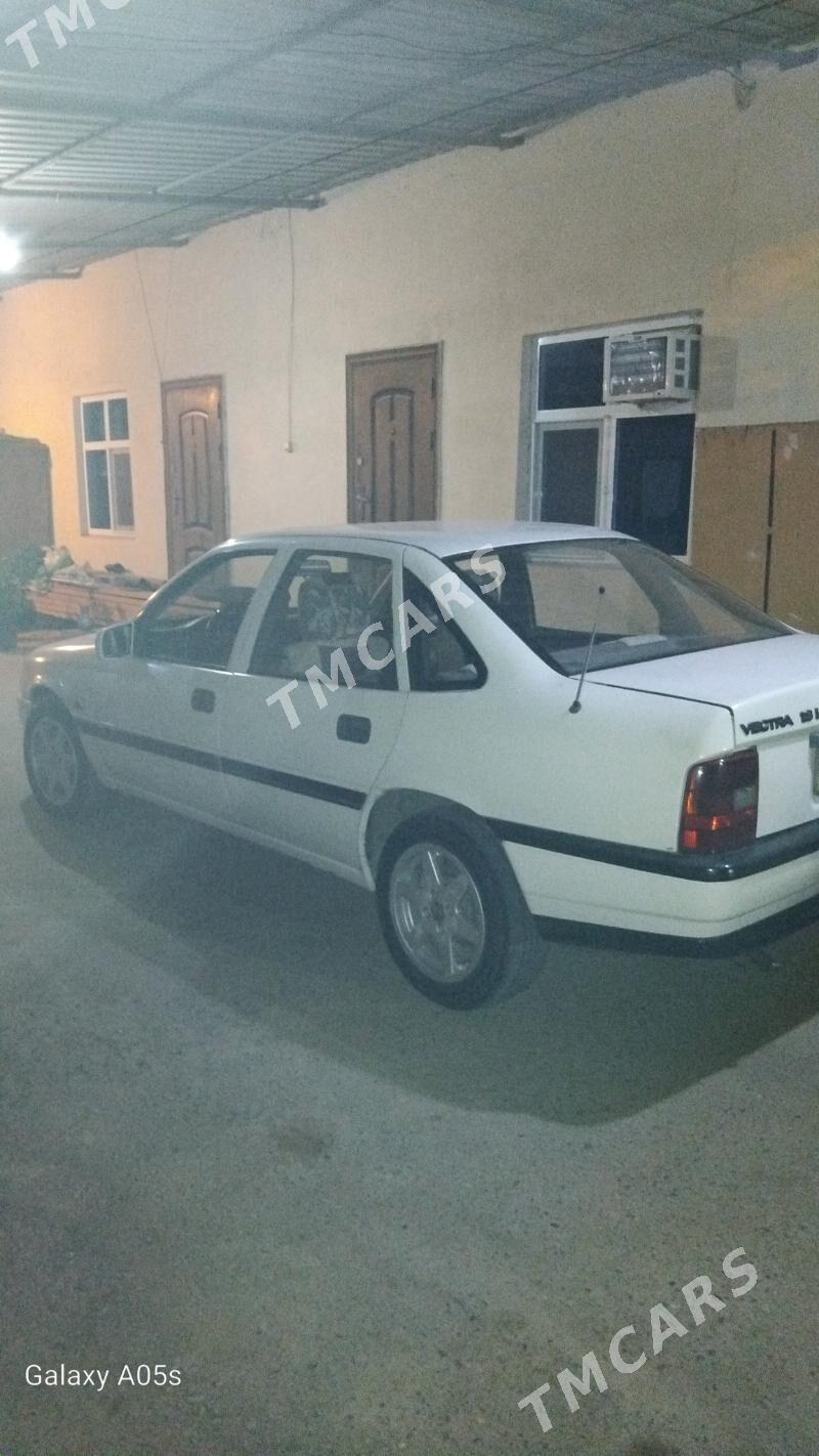 Opel Vectra 1991 - 32 000 TMT - Gypjak - img 2