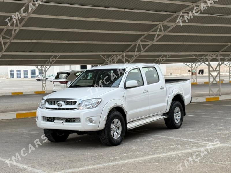 Toyota Hilux 2009 - 205 000 TMT - Ашхабад - img 2