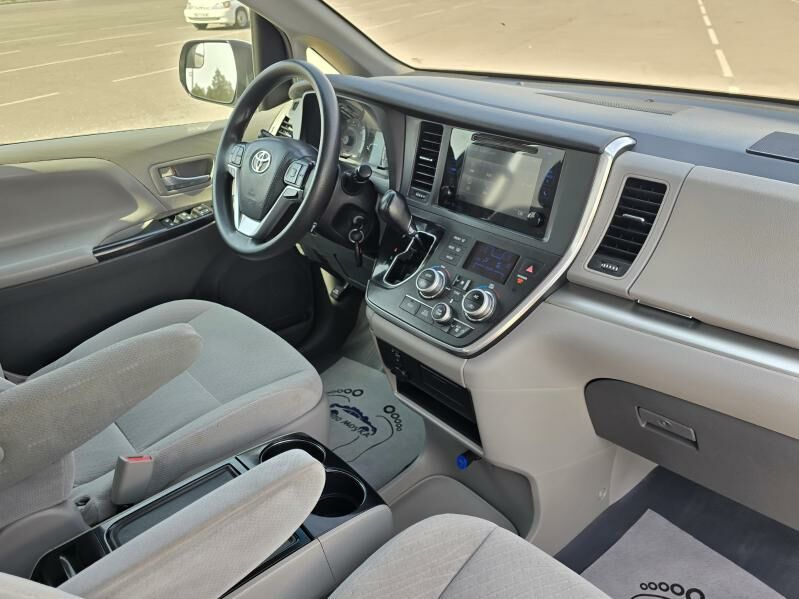 Toyota Sienna 2015 - 357 000 TMT - Ашхабад - img 2