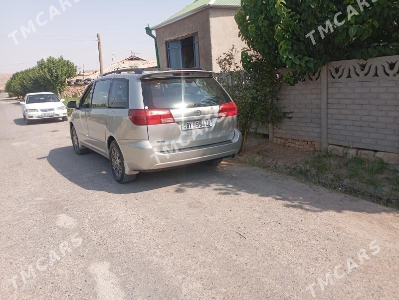 Toyota Sienna 2003 - 200 000 TMT - Койтендаг - img 4