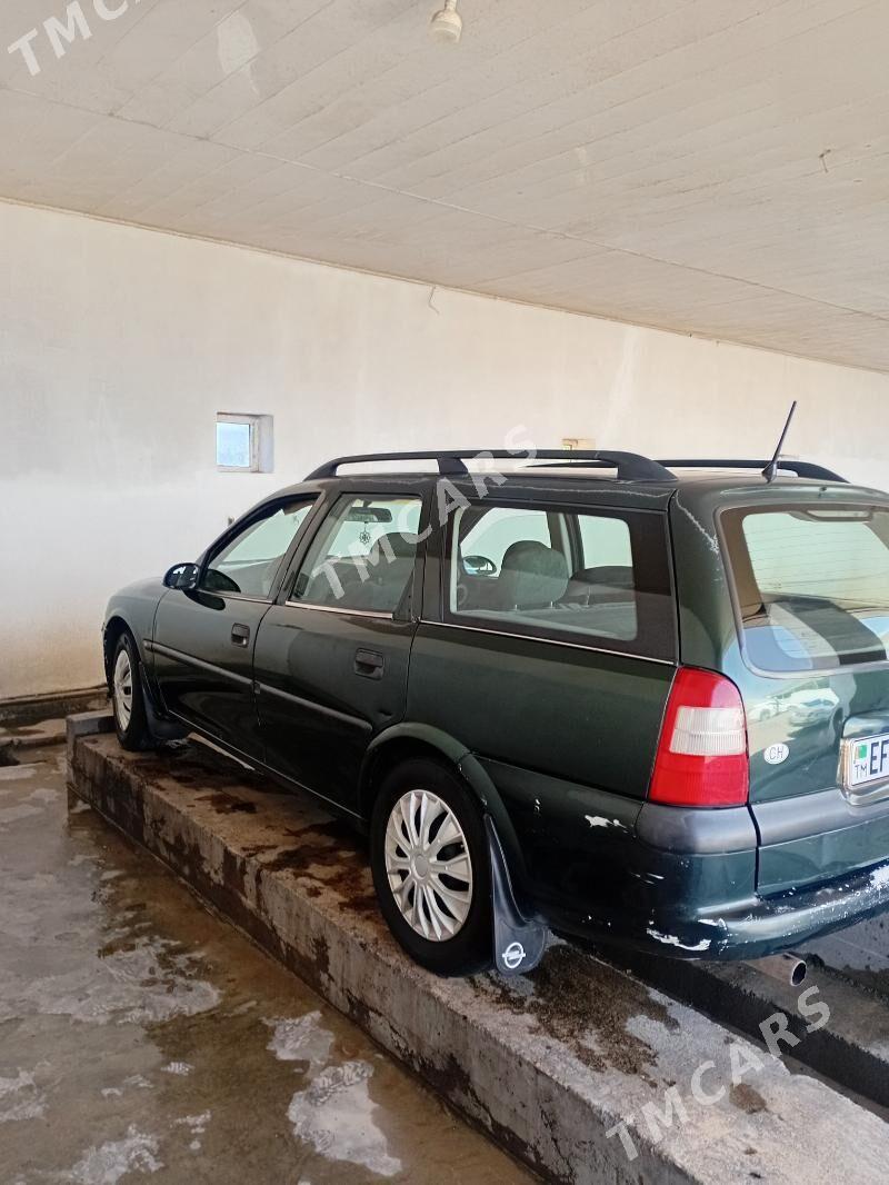 Opel Vectra 1998 - 50 000 TMT - Мургап - img 3