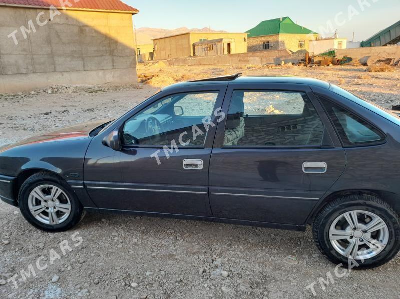 Opel Vectra 1990 - 35 000 TMT - Балканабат - img 3
