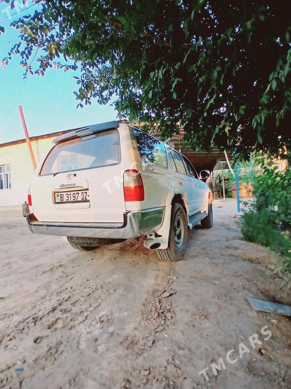 Toyota 4Runner 1997 - 110 000 TMT - Türkmenbaşy etr. - img 3