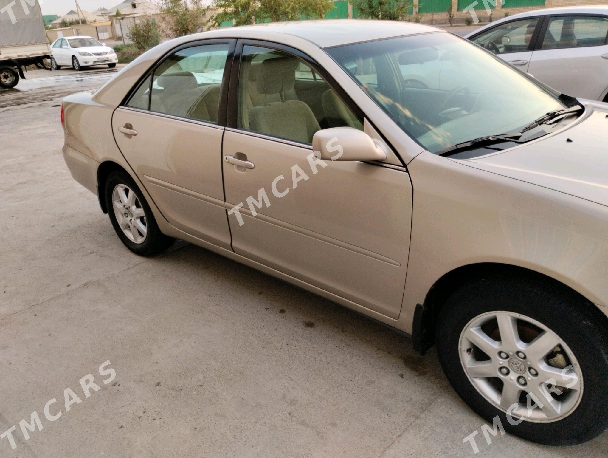 Toyota Camry 2004 - 170 000 TMT - Mary - img 4