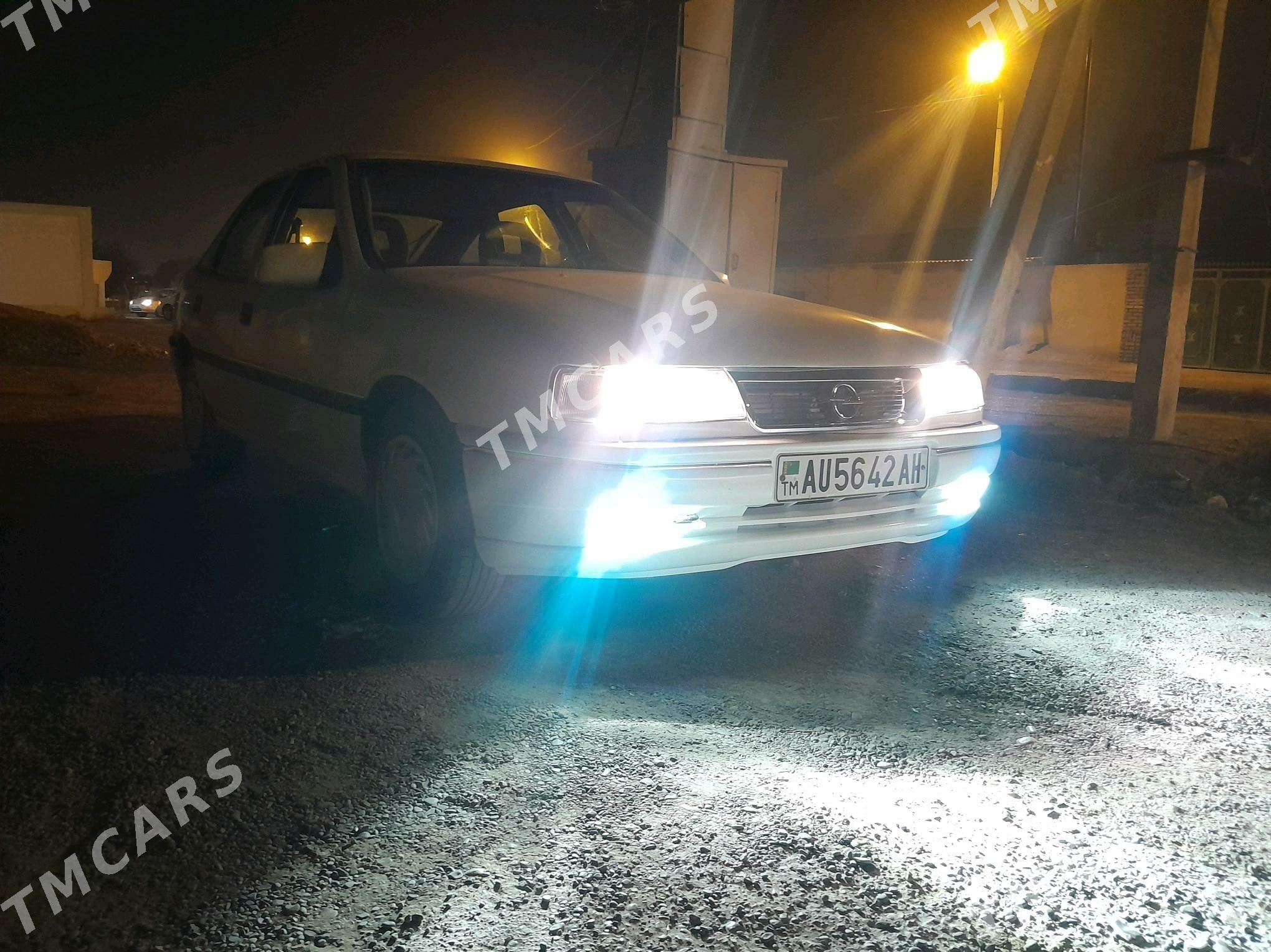 Opel Vectra 1994 - 35 000 TMT - Кака - img 3