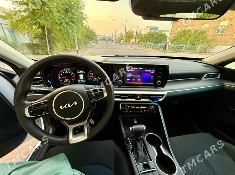 Kia K5 2022 - 256 000 TMT - Мары - img 9