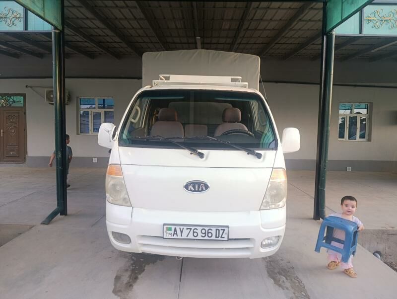 Kia Bongo 2006 - 170 000 TMT - Akdepe - img 8