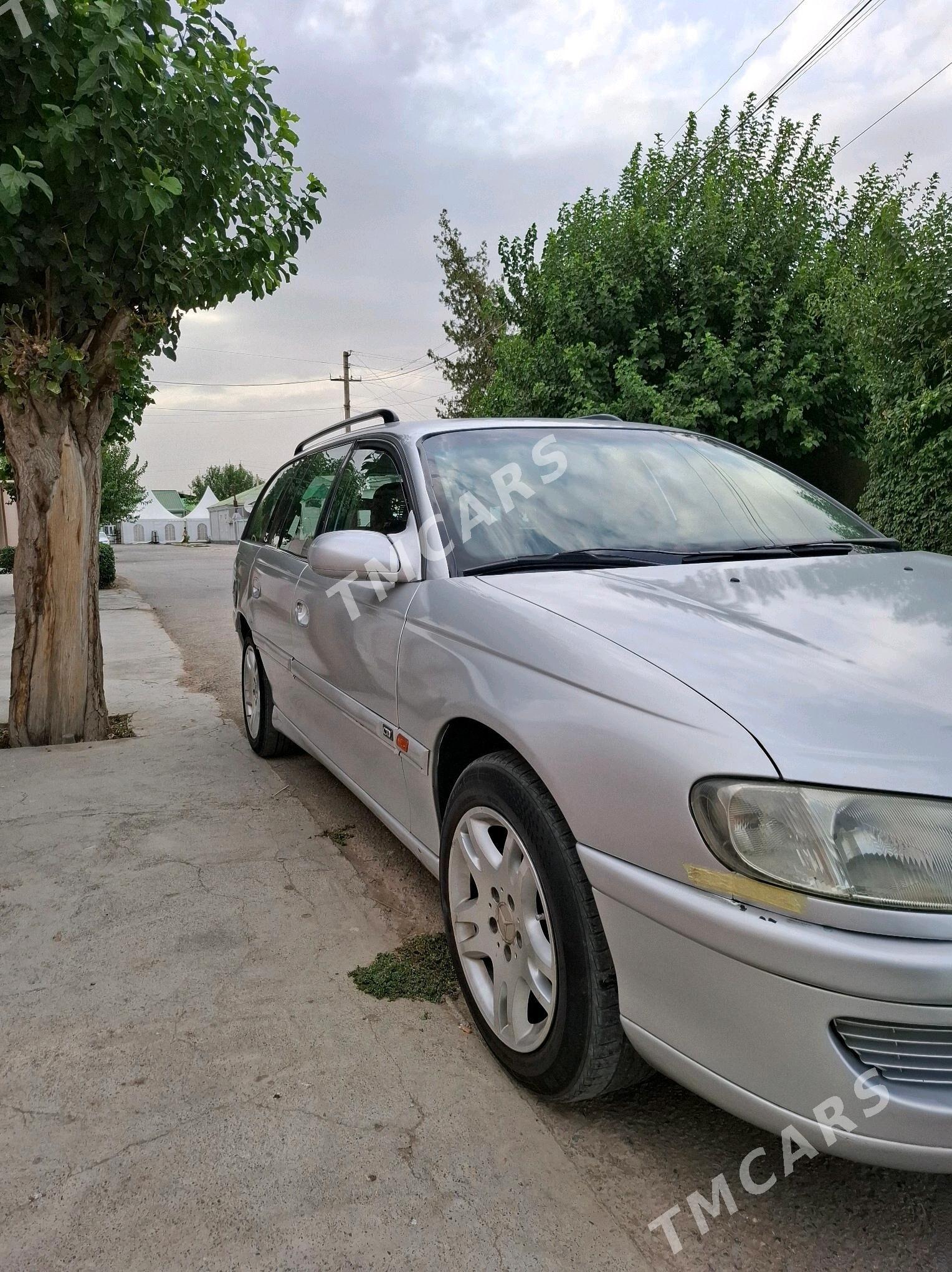 Opel Omega 1995 - 33 000 TMT - Hitrowka - img 2