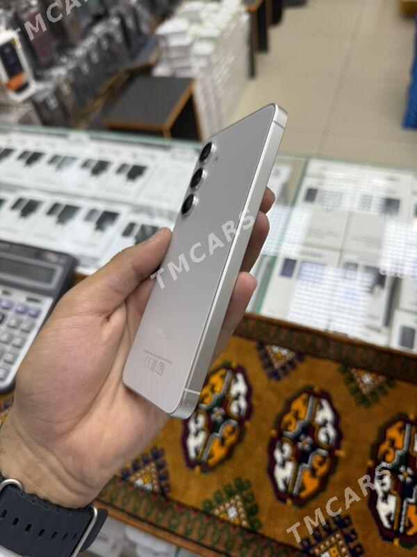 Samsung s24 8/128gb - Торговый центр "15 лет Независимости" - img 3