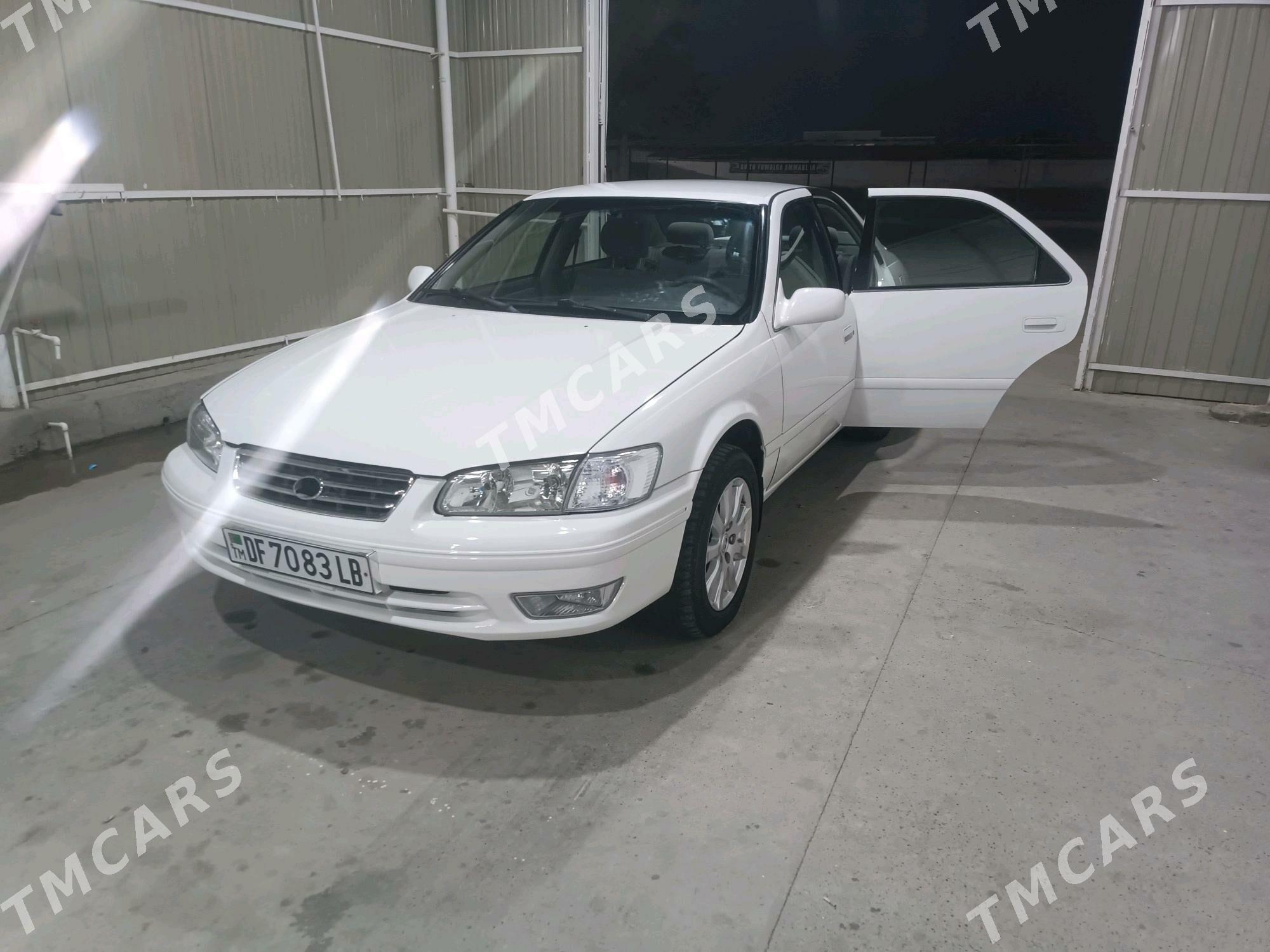Toyota Camry 2001 - 130 000 TMT - Mary - img 3