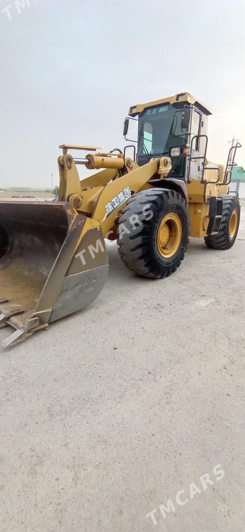 XCMG ZL50 2013 - 600 000 TMT - Бузмеин - img 5