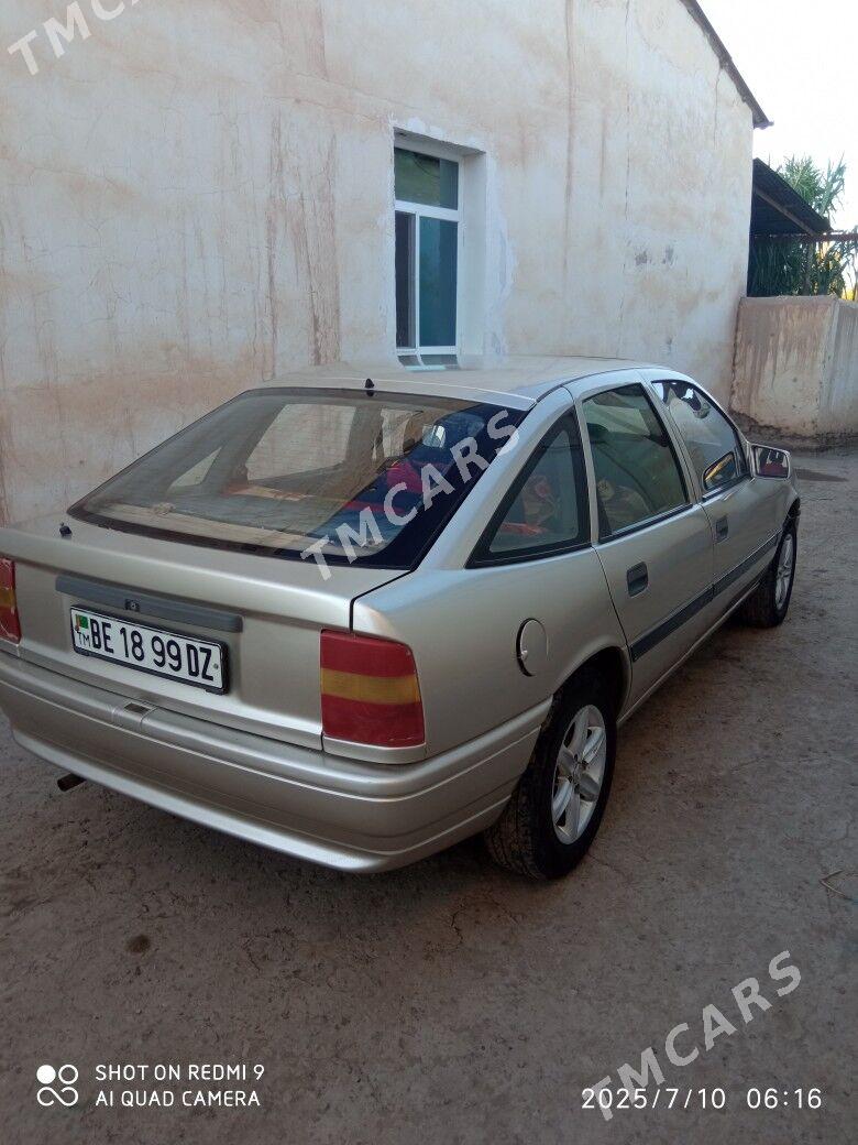 Opel Vectra 1990 - 40 000 TMT - Шабатский этрап - img 3