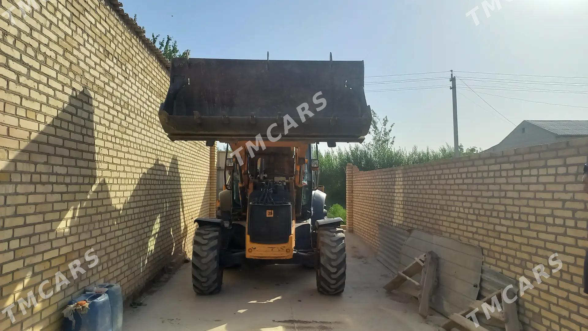 JCB 3CX ECO 2006 - 610 000 TMT - Халач - img 4
