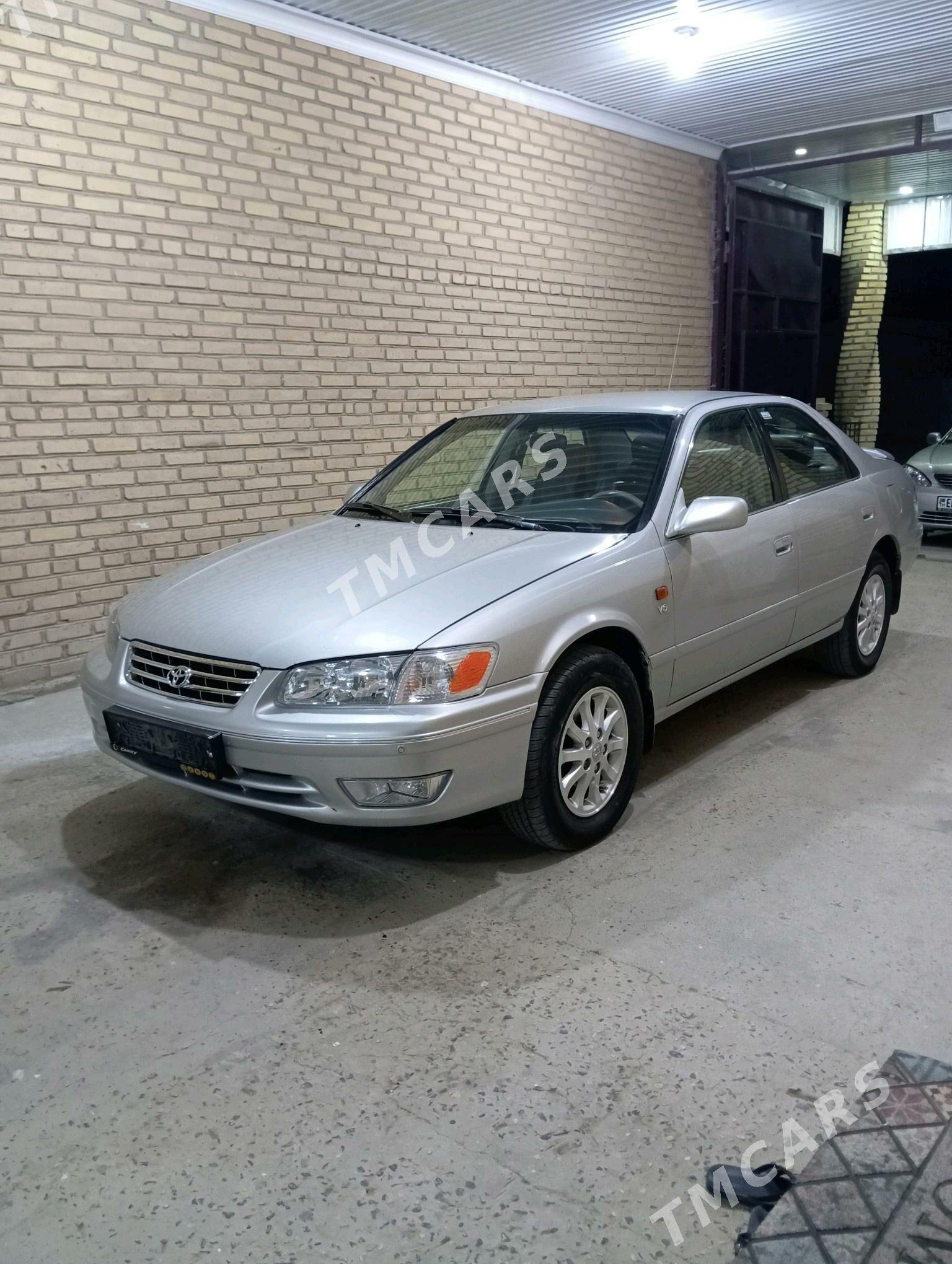 Toyota Camry 2000 - 140 000 TMT - Дарганата - img 2