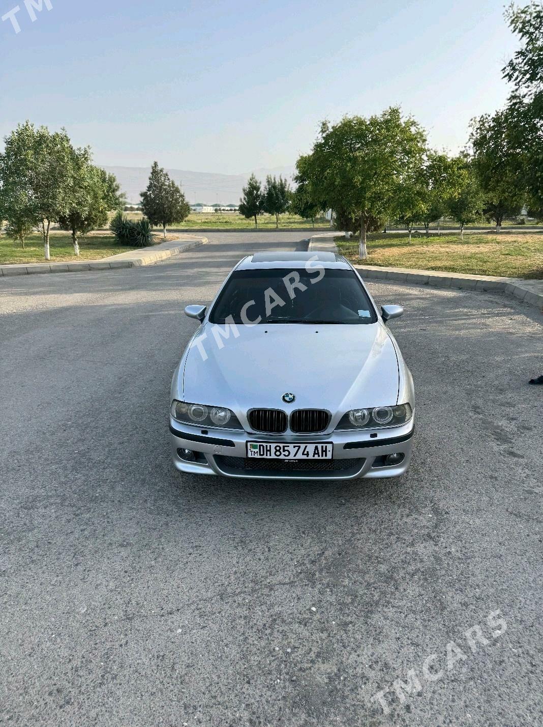 BMW E39 2001 - 140 000 TMT - Bäherden - img 3