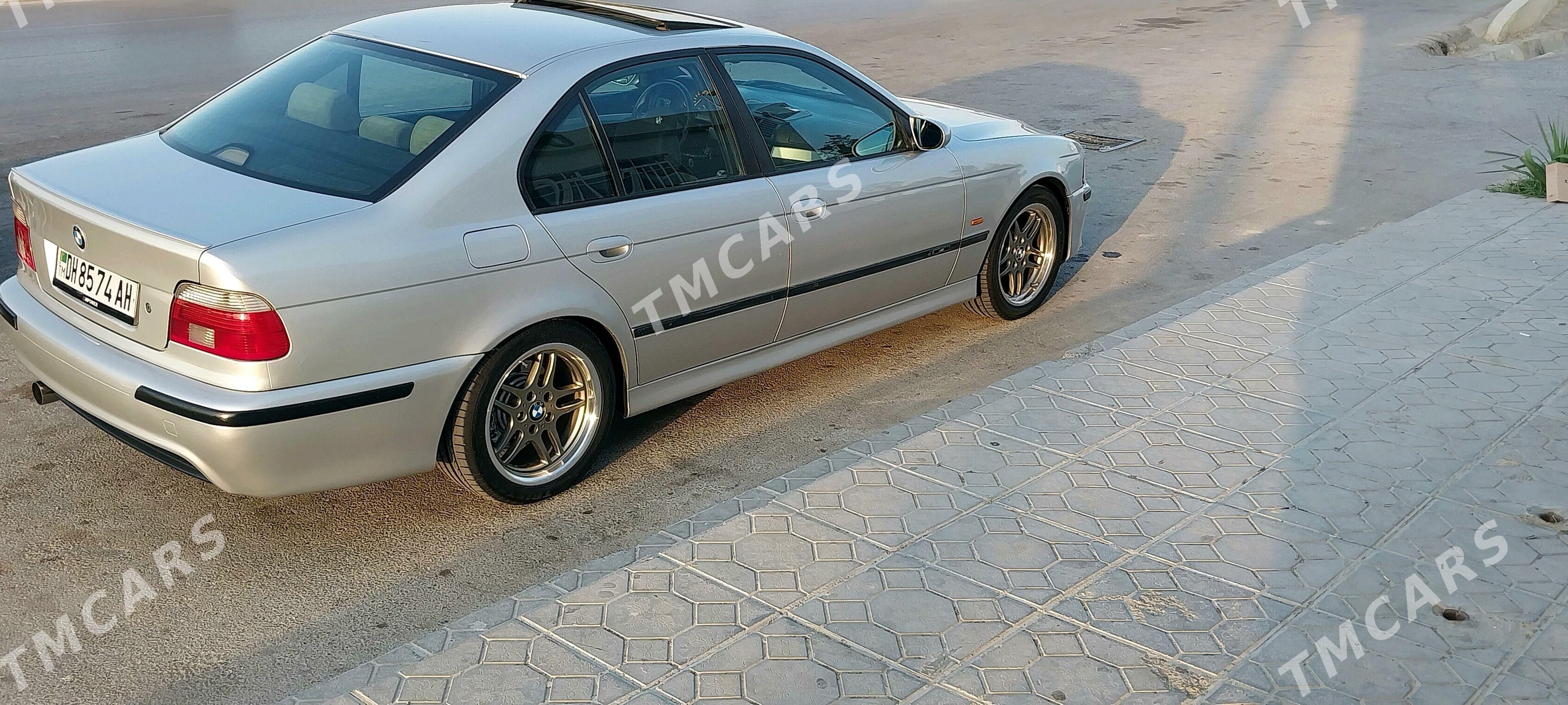 BMW E39 2001 - 140 000 TMT - Bäherden - img 6