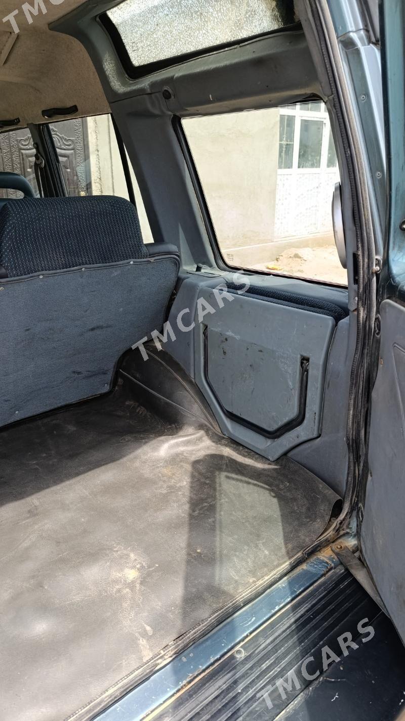 Land Rover Discovery 1994 - 44 000 TMT - Гурбансолтан Едже - img 8