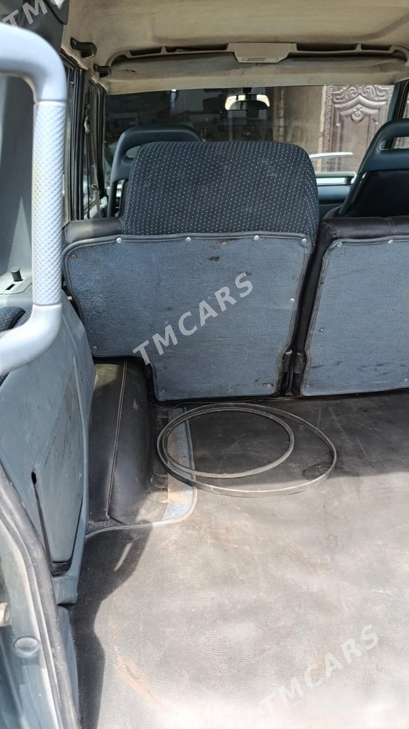 Land Rover Discovery 1994 - 44 000 TMT - Гурбансолтан Едже - img 2
