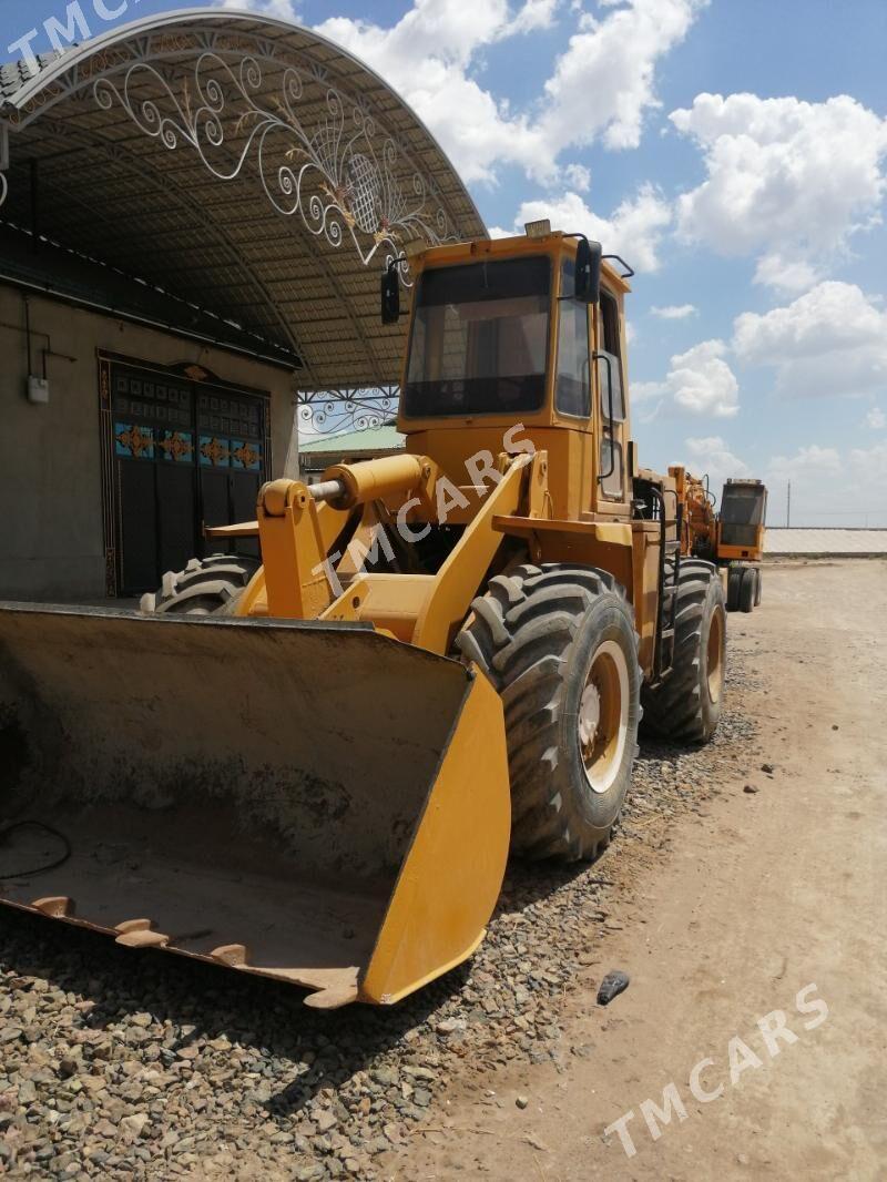JCB 3CX Compact 2000 - 200 000 TMT - Кёнеургенч - img 2