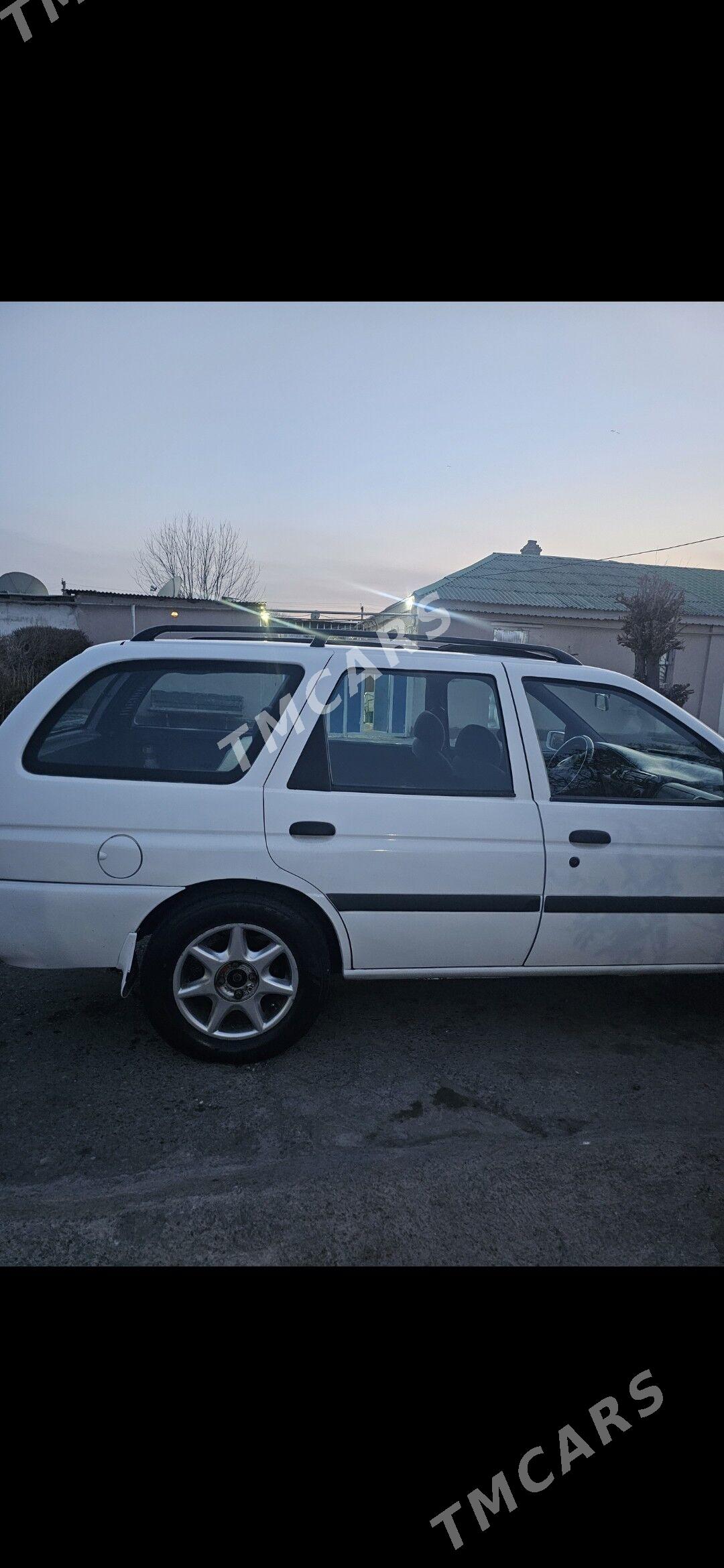 Ford Escort 1998 - 25 000 TMT - Hitrowka - img 2