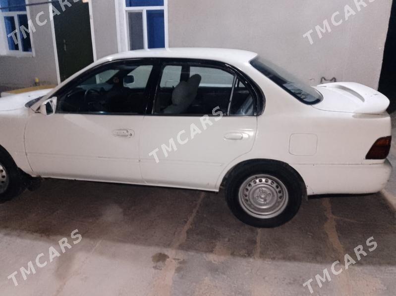 Toyota Corolla 1992 - 50 000 TMT - Векильбазар - img 3