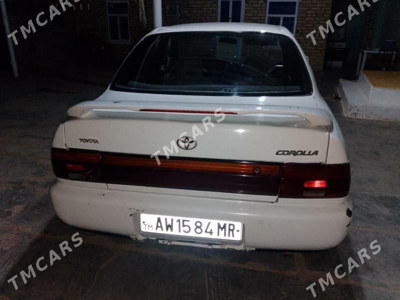Toyota Corolla 1992 - 50 000 TMT - Векильбазар - img 4
