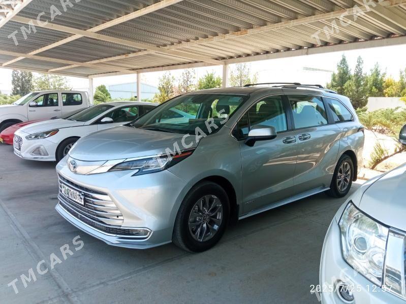 Toyota Sienna 2021 - 430 000 TMT - Ашхабад - img 3