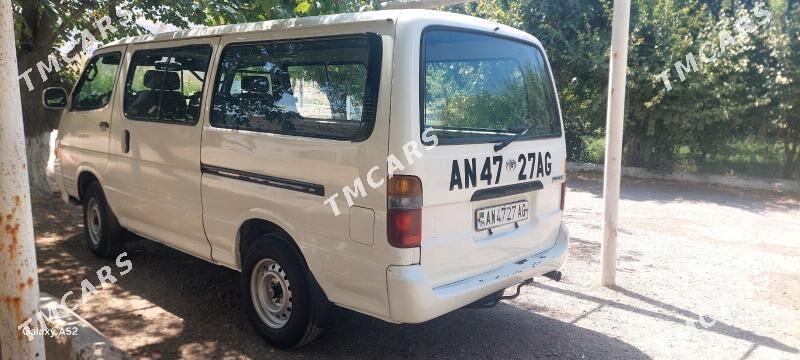 Toyota Hiace 2003 - 140 000 TMT - Büzmeýin - img 3
