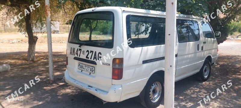 Toyota Hiace 2003 - 140 000 TMT - Büzmeýin - img 8