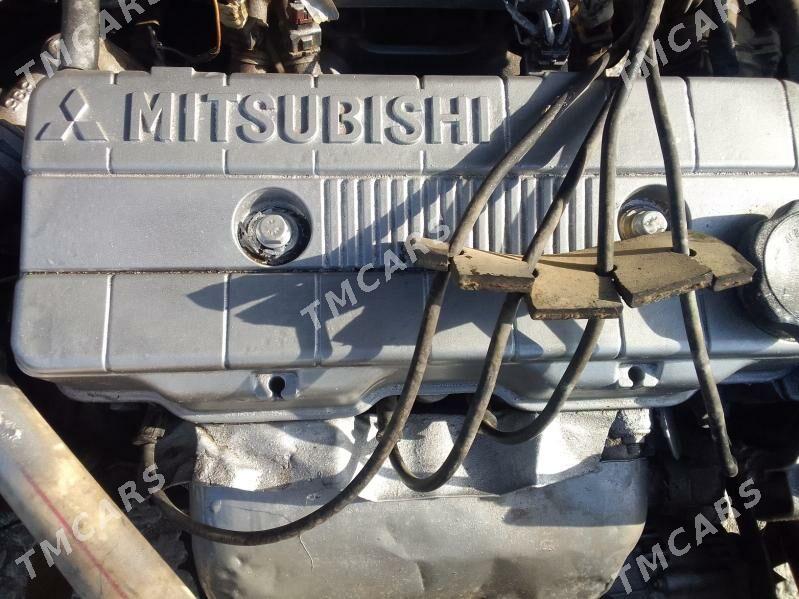 Mitsubishi Chariot 1992 - 25 000 TMT - Берекет - img 3