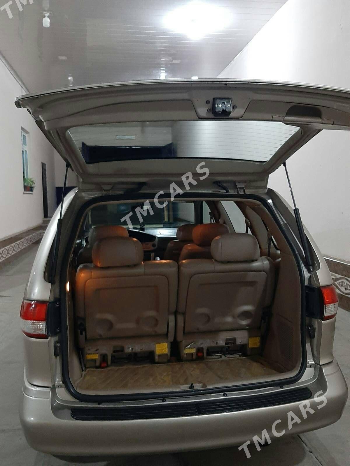 Toyota Sienna 2002 - 190 000 TMT - Türkmenabat - img 3