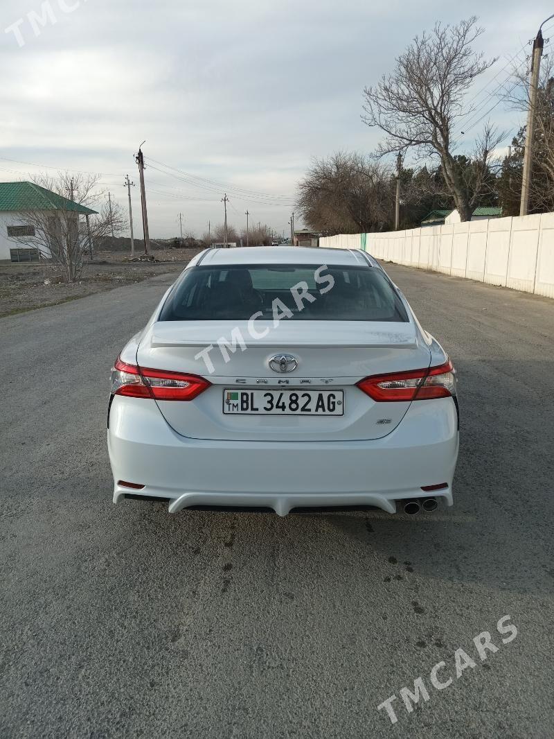 Toyota Camry 2019 - 320 000 TMT - Ашхабад - img 2