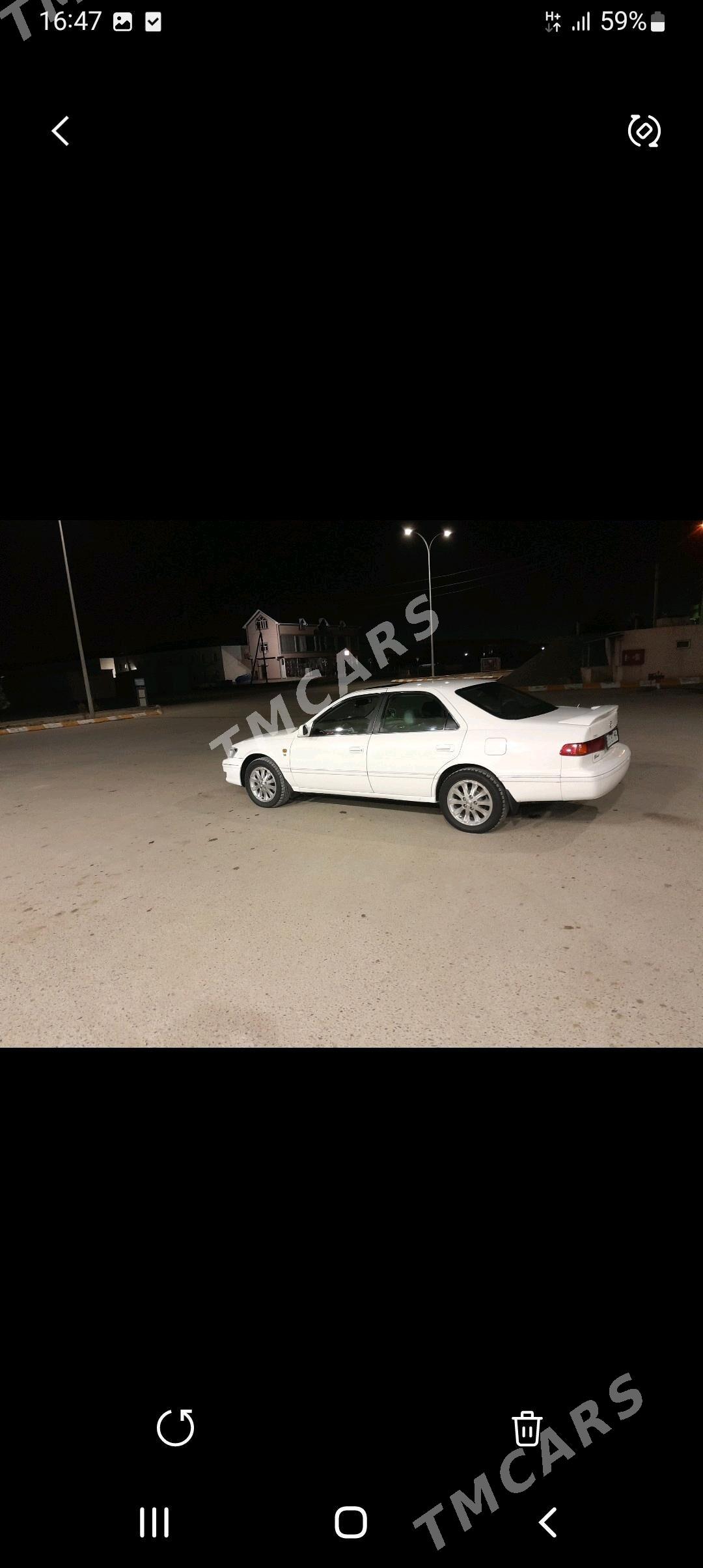 Toyota Camry 2000 - 140 000 TMT - Векильбазар - img 4
