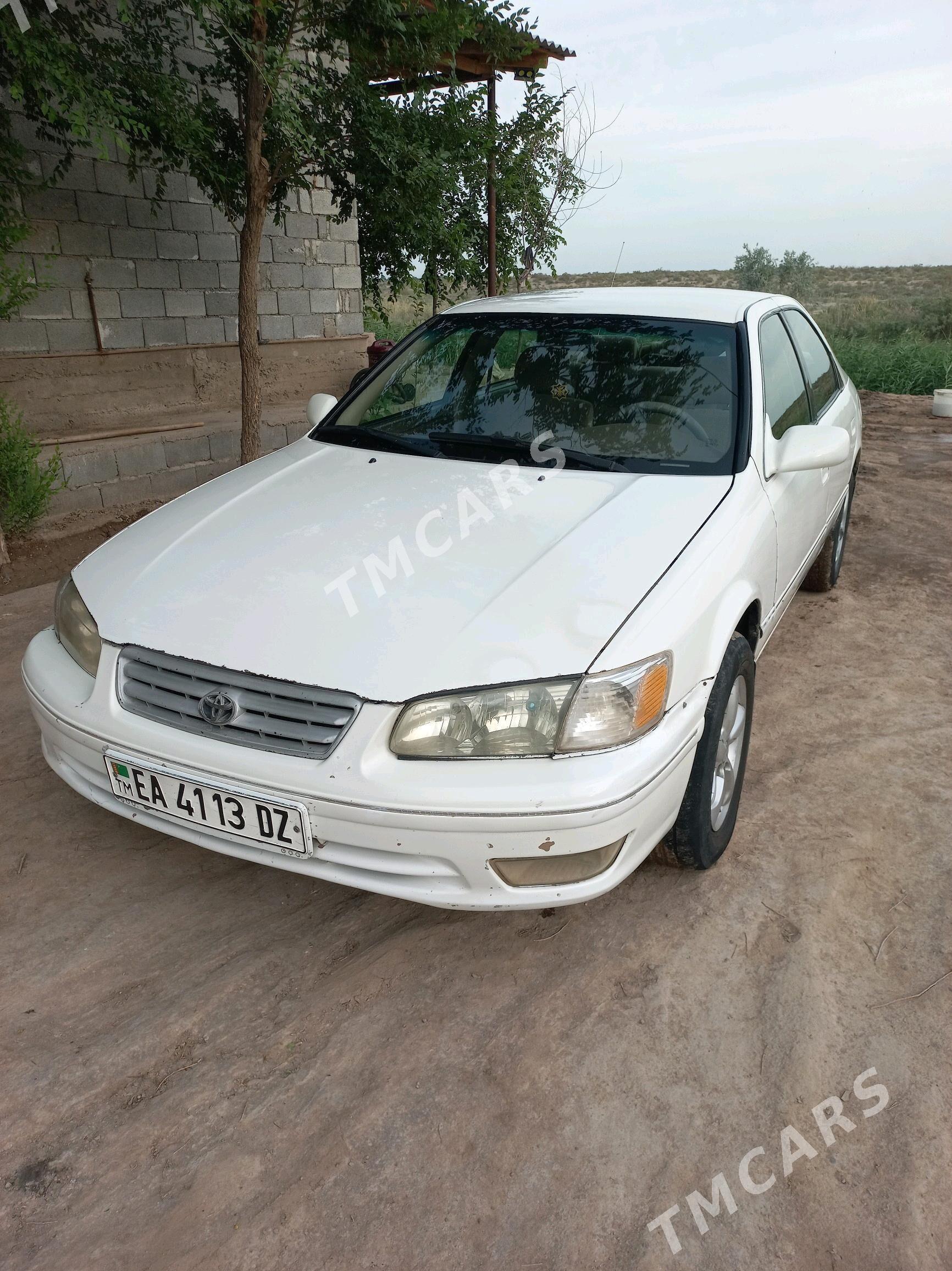 Toyota Camry 1999 - 120 000 TMT - Köneürgenç - img 2