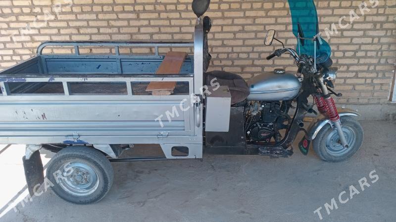 Fekon FK200-14G 2014 - 15 000 TMT - Ýaşlyk - img 3