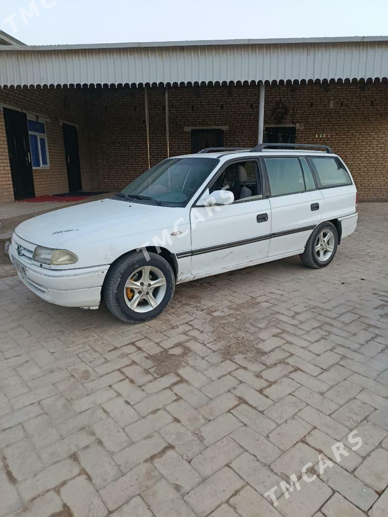 Opel Astra 1993 - 40 000 TMT - Байрамали - img 4