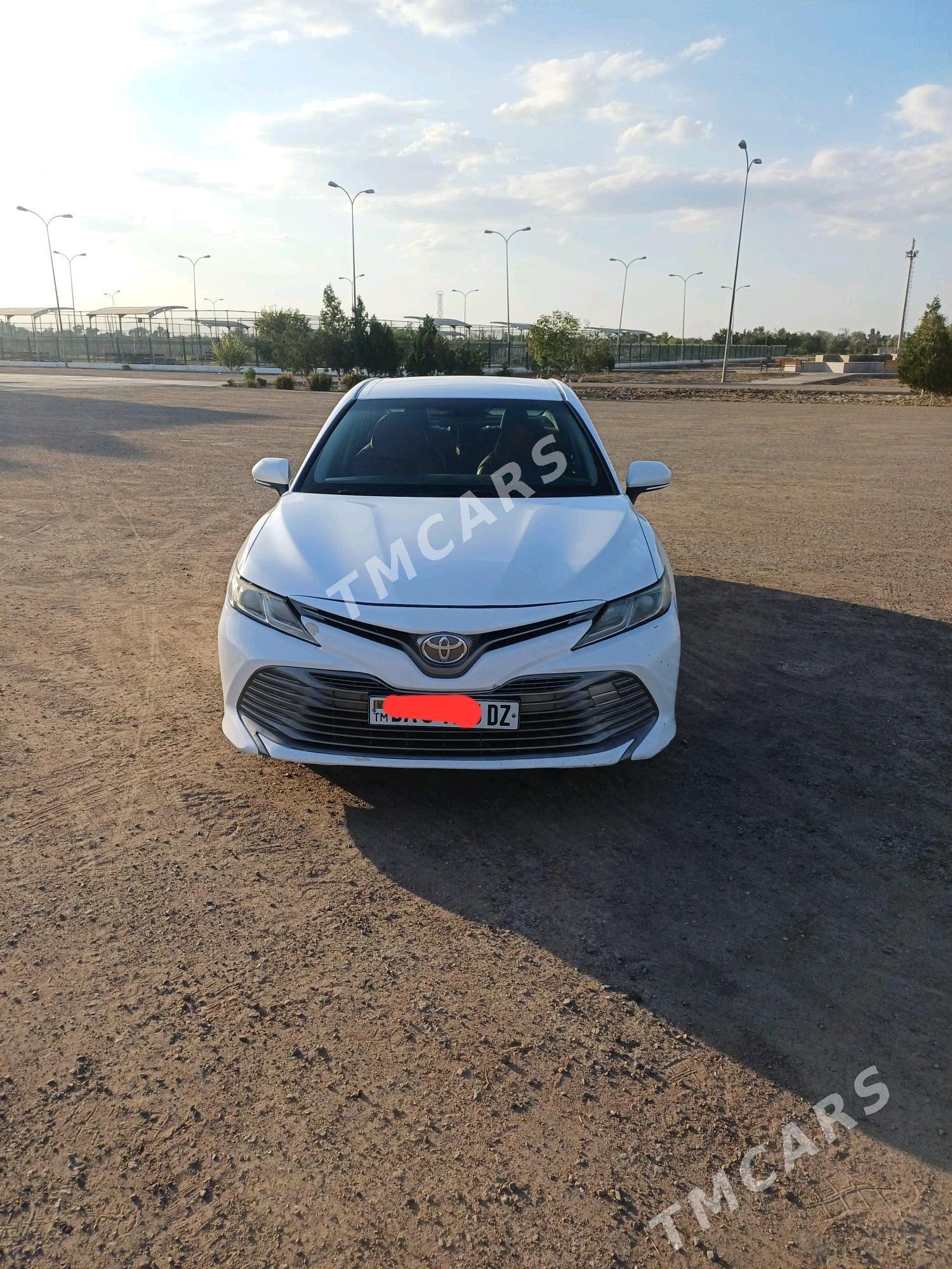 Toyota Camry 2018 - 230 000 TMT - Daşoguz - img 7