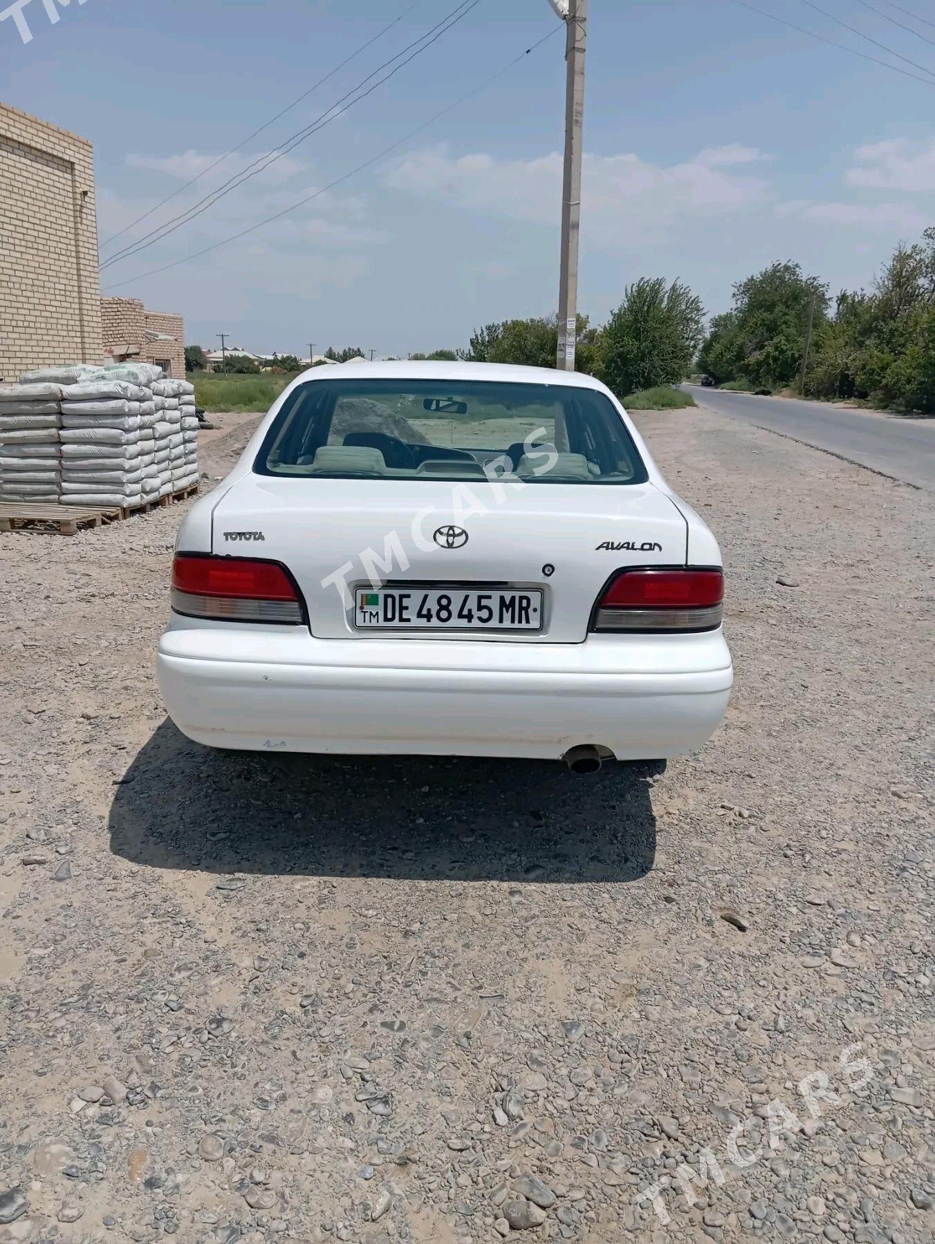 Toyota Avalon 1996 - 119 000 TMT - Байрамали - img 5